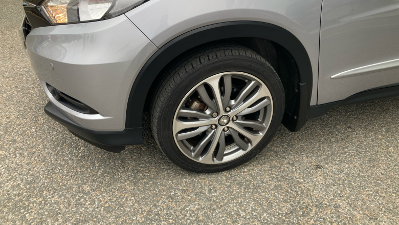 Honda HR-V 1.5 i-VTEC SE Navi CVT 5dr Petrol Hatchback